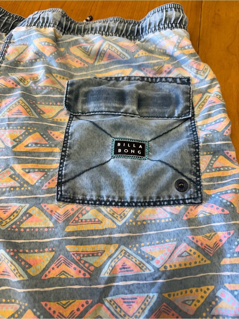 Billabong Aztec Layback Men’s Board Shorts | Surf Coastal Retro Skate Culture |L